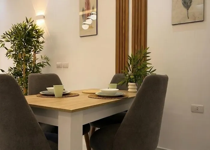 Apartman Family Luxury Free & Pool *