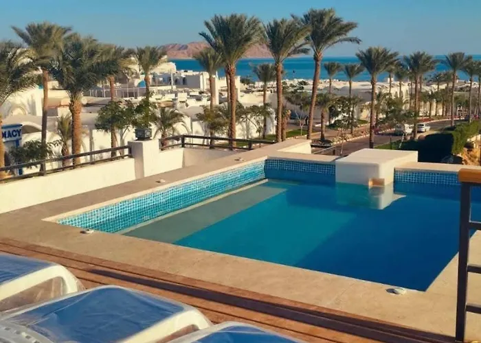 Family Luxury Free & Pool